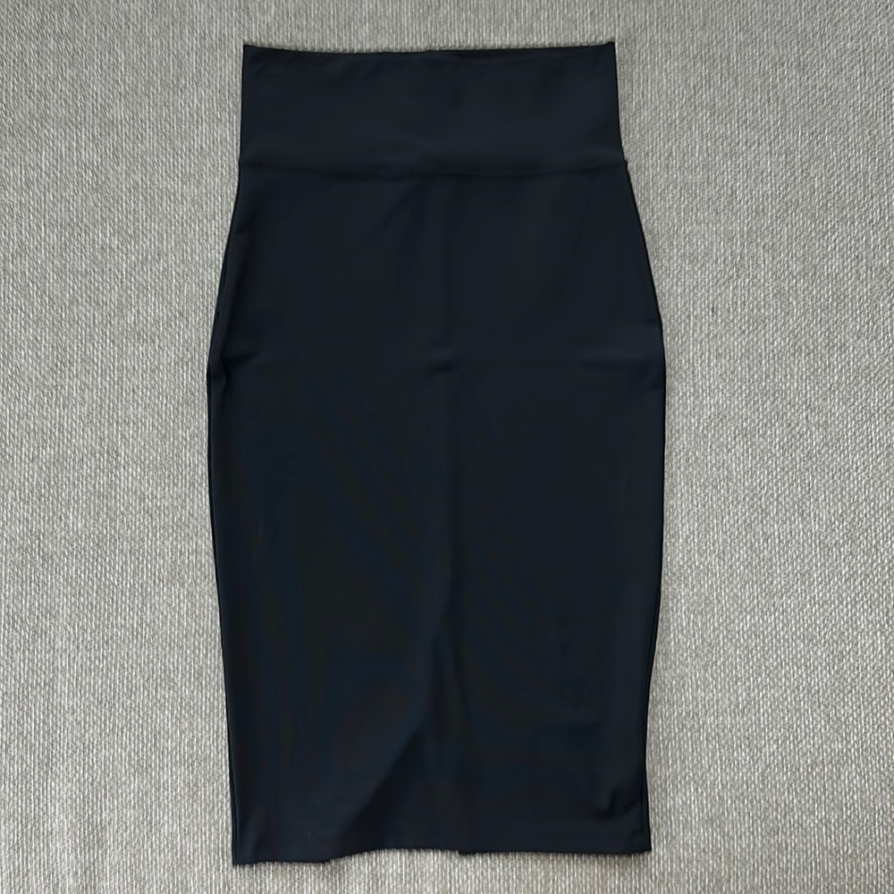 Bebe MIDI Skirt
